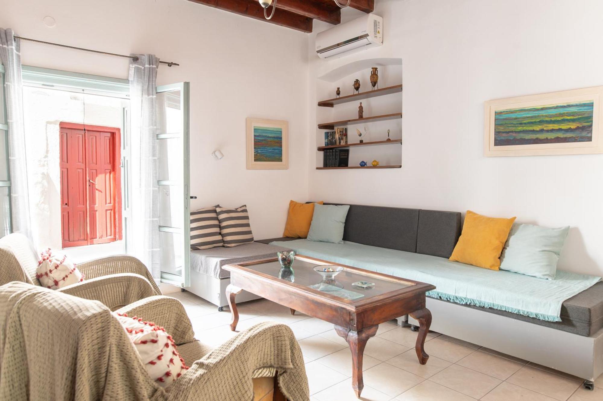 Apellou House *